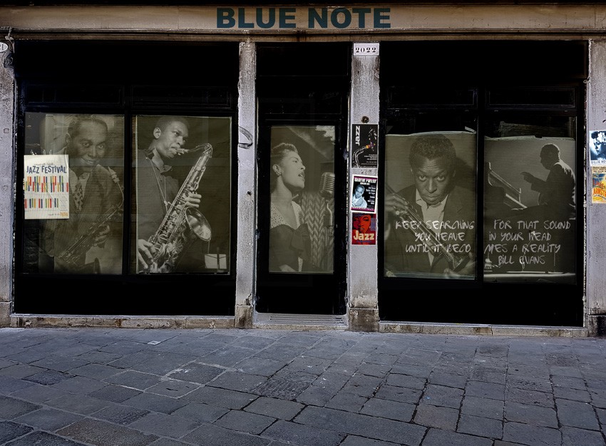 BLUE NOTE CLUB 